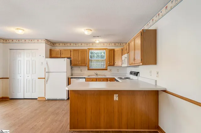 $315,000 | 7 Willow Wood Court, Taylors, SC 29687