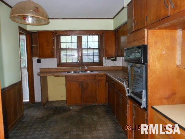 2865 Walnut Hill Road Walnut Hill, IL 62893 - Photo 6 of 10
