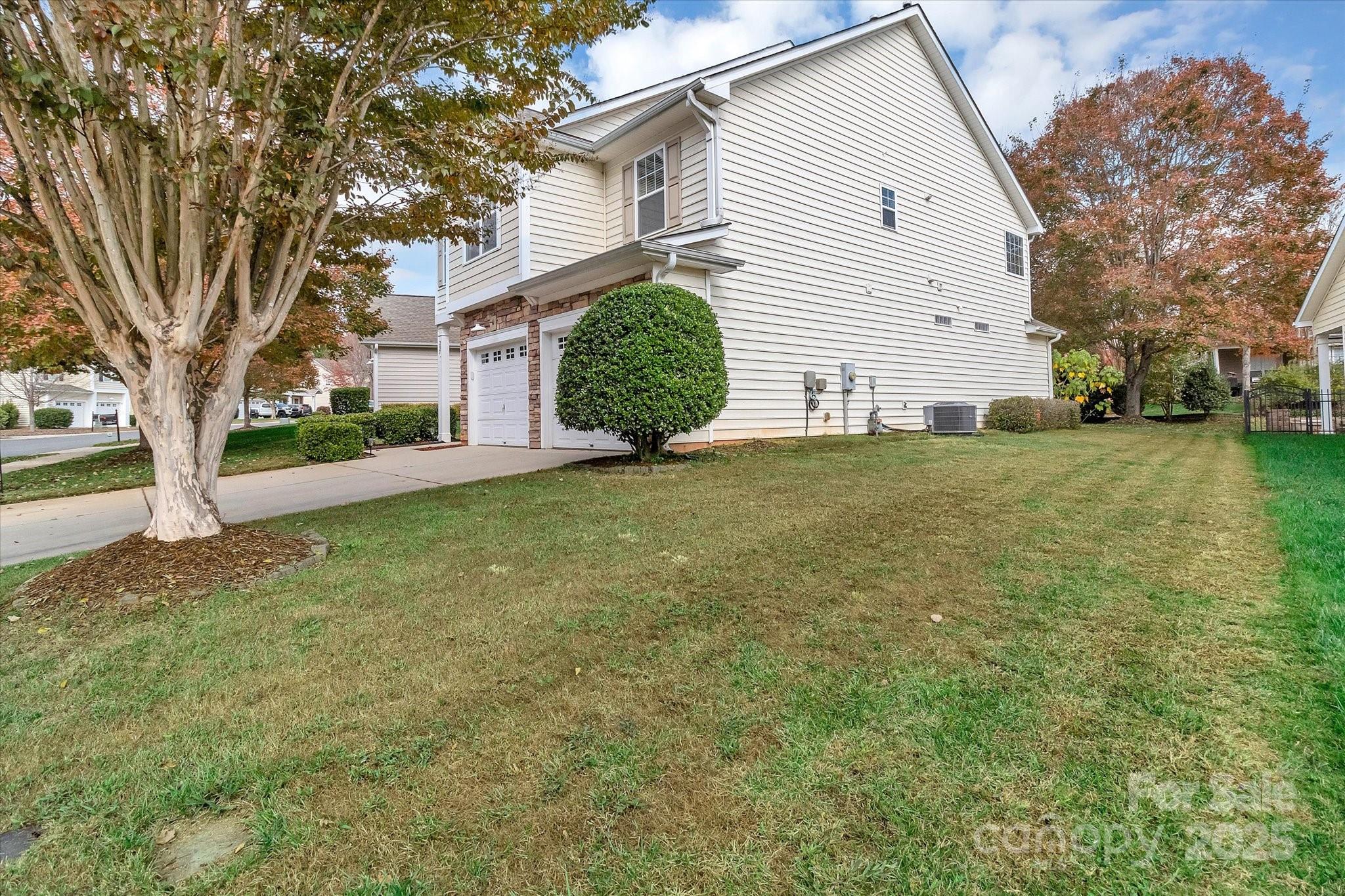 297 Sand Paver Way Fort Mill, SC 29708 - Photo 6 of 39 a view of a backyard