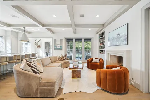 $2,395,000 | 6218 Burgoyne Road, Houston, TX 77057