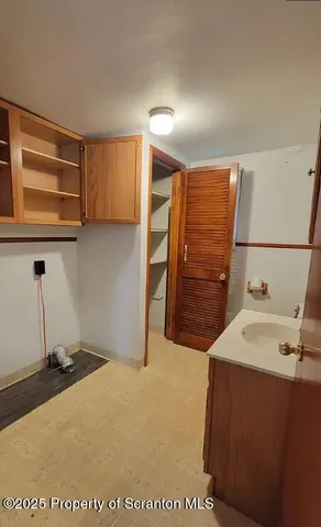 $1,250 | 67 East Columbus Avenue, Pittston, PA 18640