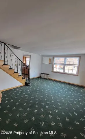 $1,250 | 67 East Columbus Avenue, Pittston, PA 18640