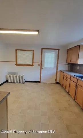 $1,250 | 67 East Columbus Avenue, Pittston, PA 18640