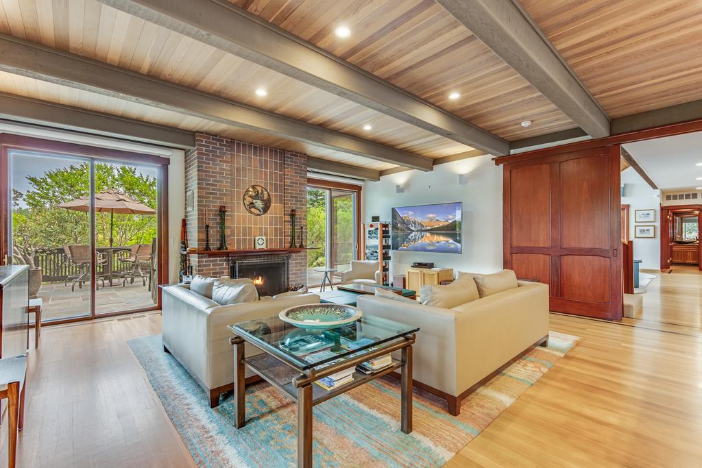 15915 Viewfield Road Monte Sereno, CA 95030 - Photo 21 of 32 Gallery Image 21