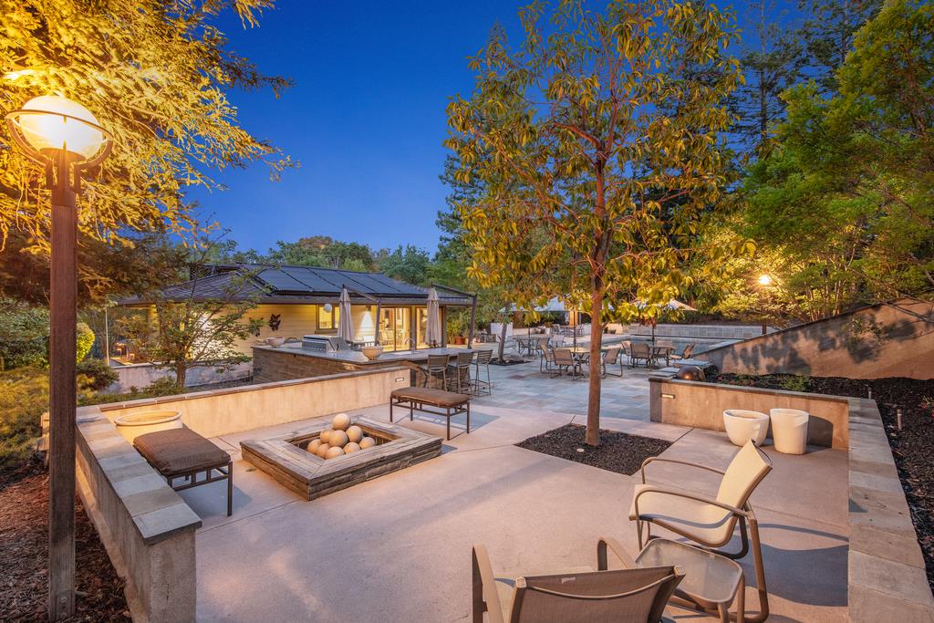 15915 Viewfield Road Monte Sereno, CA 95030 - Photo 25 of 32 Gallery Image 25