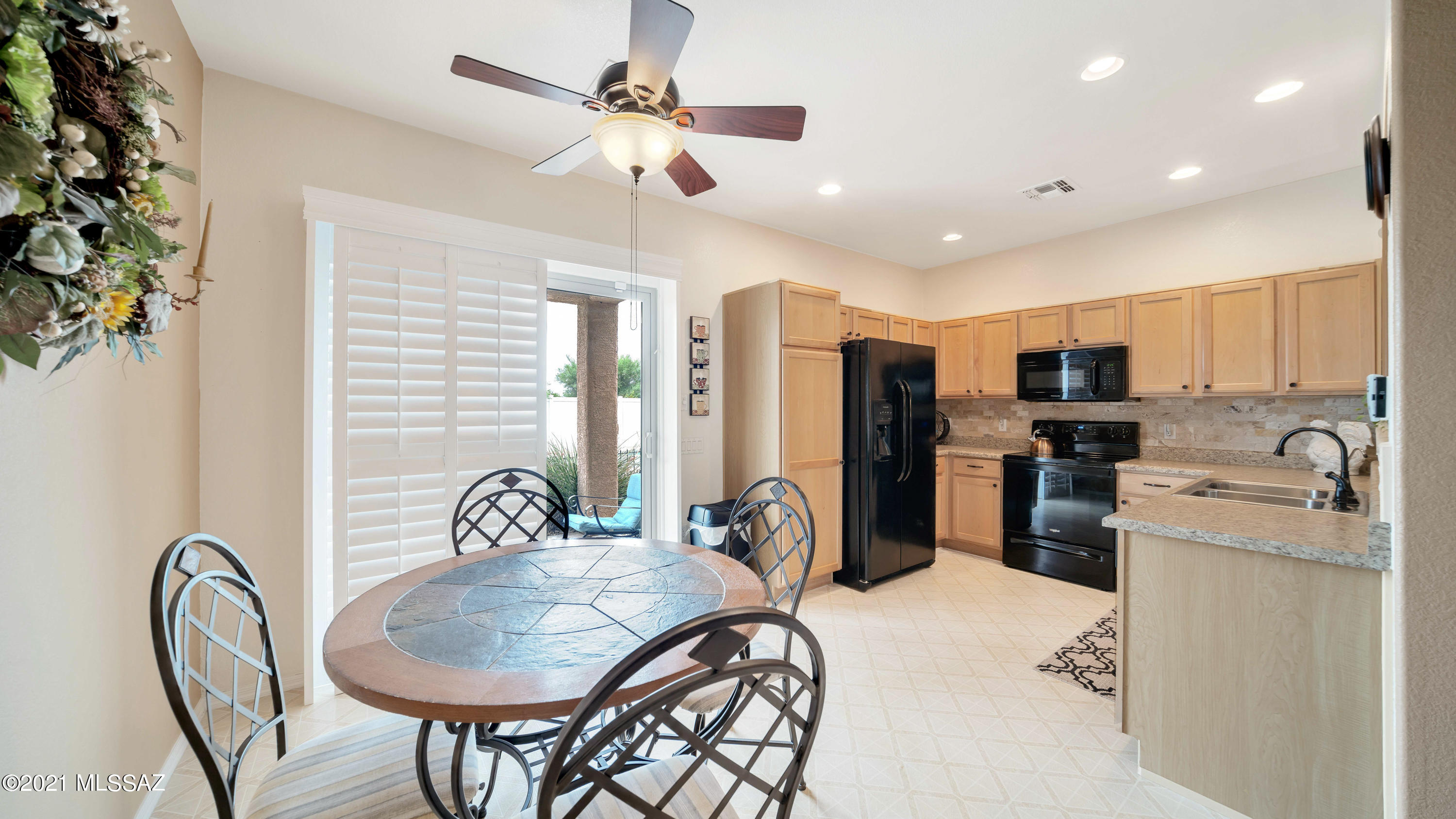 20917 East Treasure Road Red Rock, AZ 85145 - Photo 10 of 35