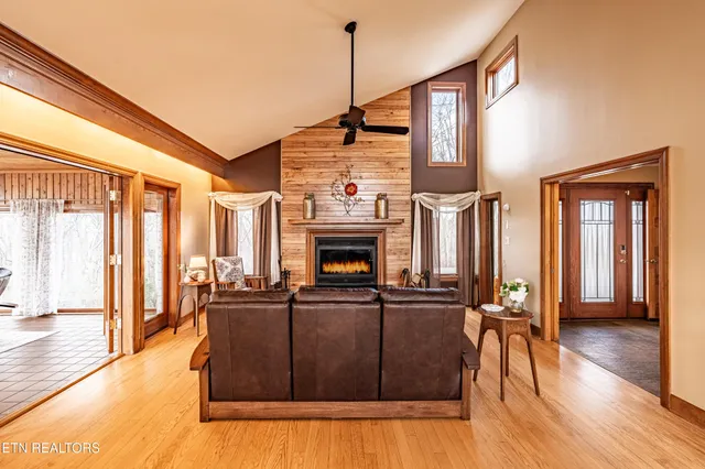 $1,950,000 | 11104 Poplar Ridge Road, Knoxville, TN 37932