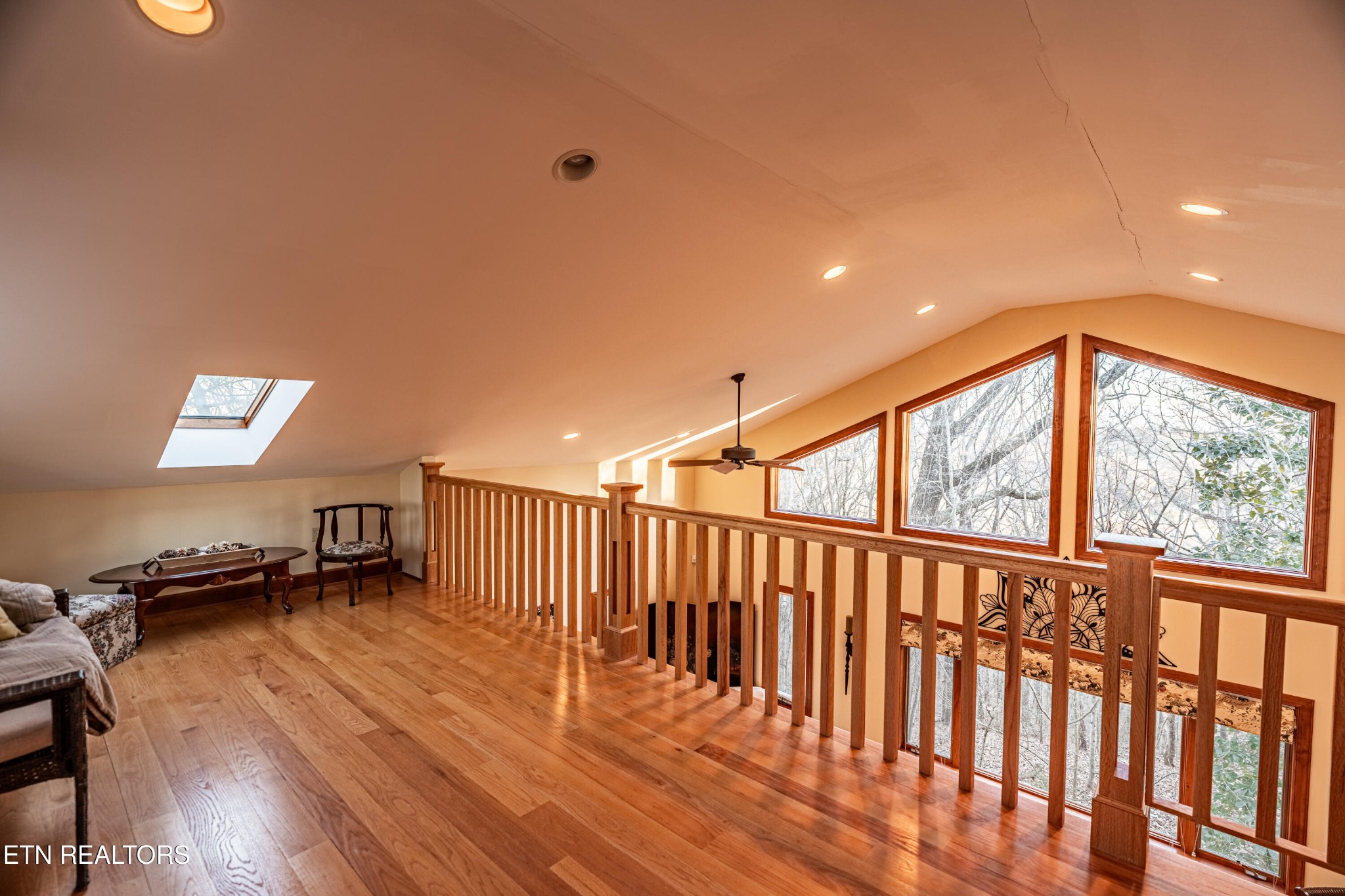 11104 Poplar Ridge Road Knoxville, TN 37932 - Photo 41 of 53 a view of a hallway with wooden floor and fence