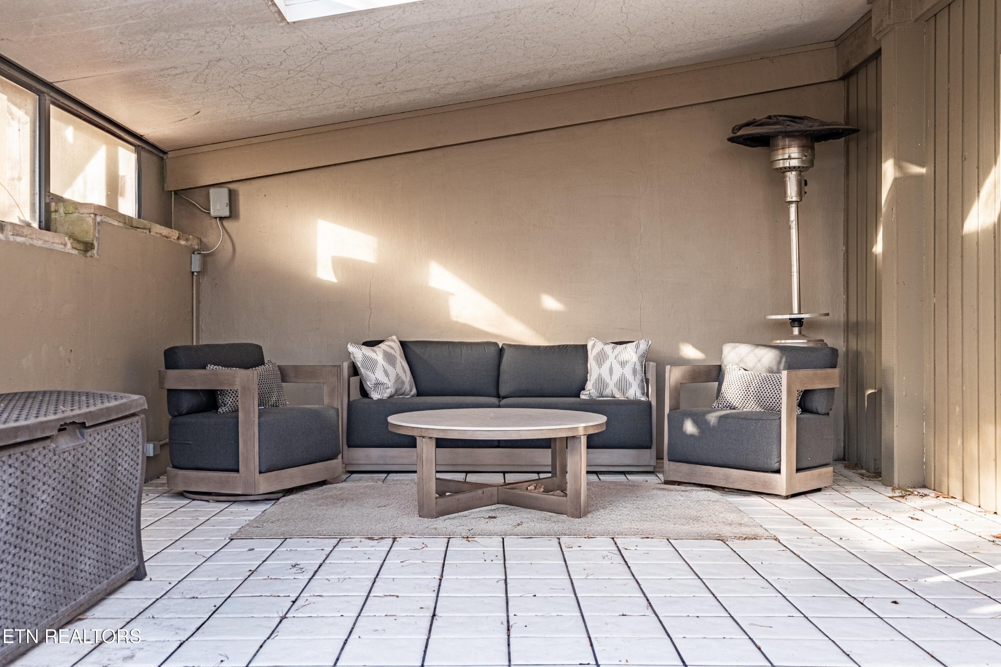 11104 Poplar Ridge Road Knoxville, TN 37932 - Photo 47 of 53 a view of a livingroom with furniture and a couch