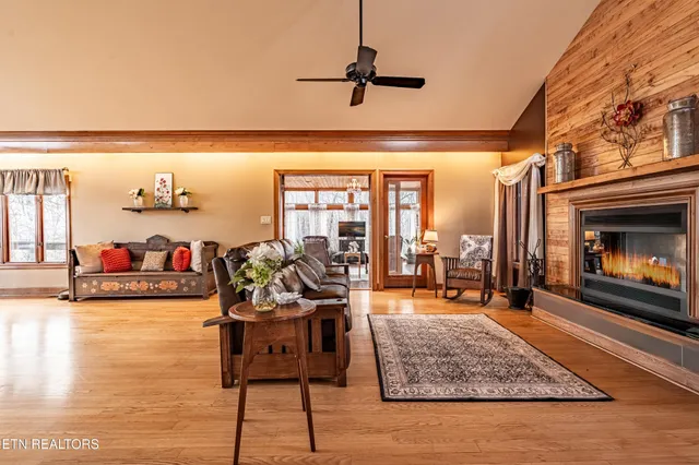 $1,950,000 | 11104 Poplar Ridge Road, Knoxville, TN 37932