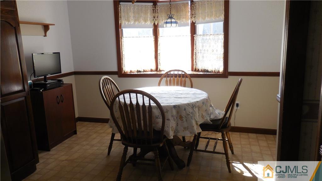 321 Cook Avenue Middlesex, NJ 08846 - Photo 6 of 15 Gallery Image 6