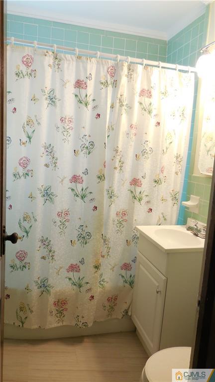 321 Cook Avenue Middlesex, NJ 08846 - Photo 9 of 15 Gallery Image 9