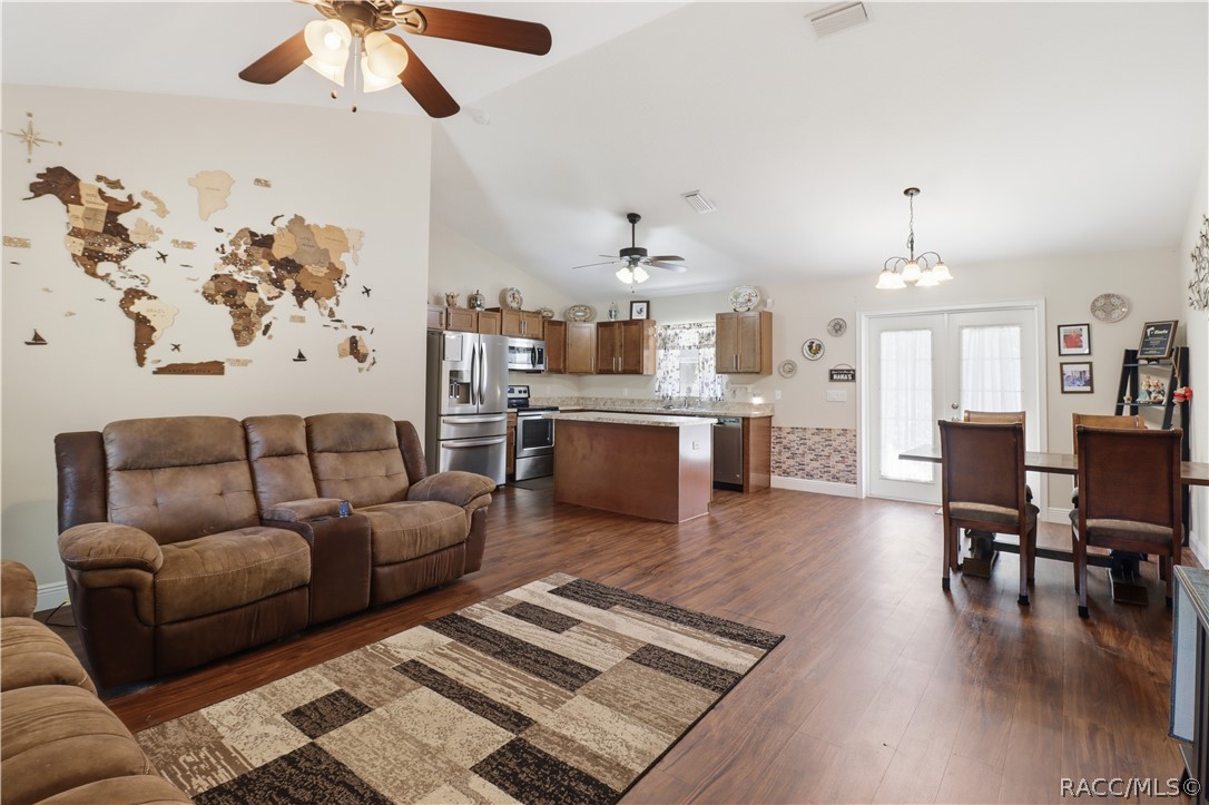 3038 East Rogers Inverness, FL 34453 - Photo 7 of 46