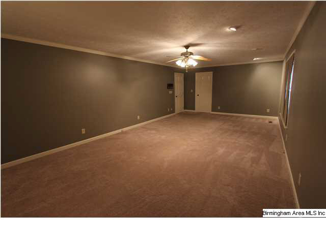 631 Hillyer High Road Anniston, AL 36207 - Photo 9 of 32