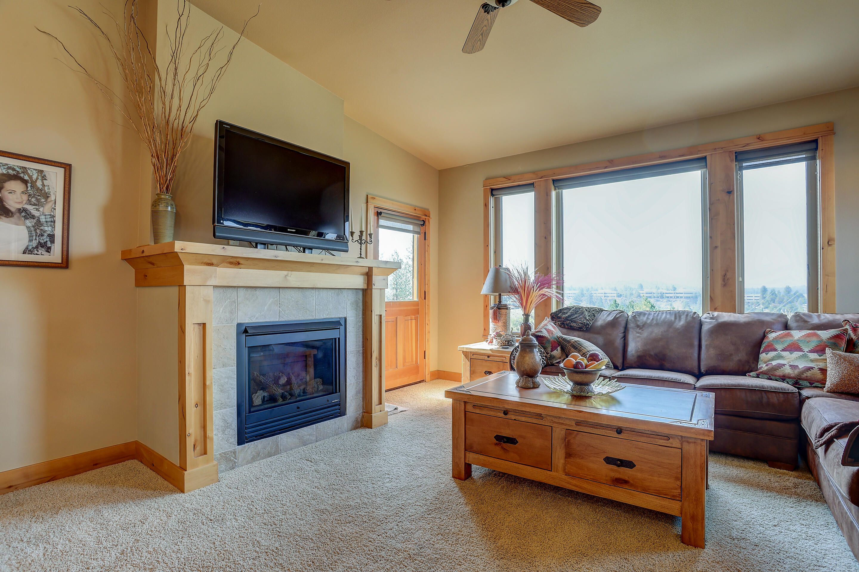 875 Southwest Blakely Road Bend, OR 97702 - Photo 6 of 24 875 SW Blakely Road MLS-11