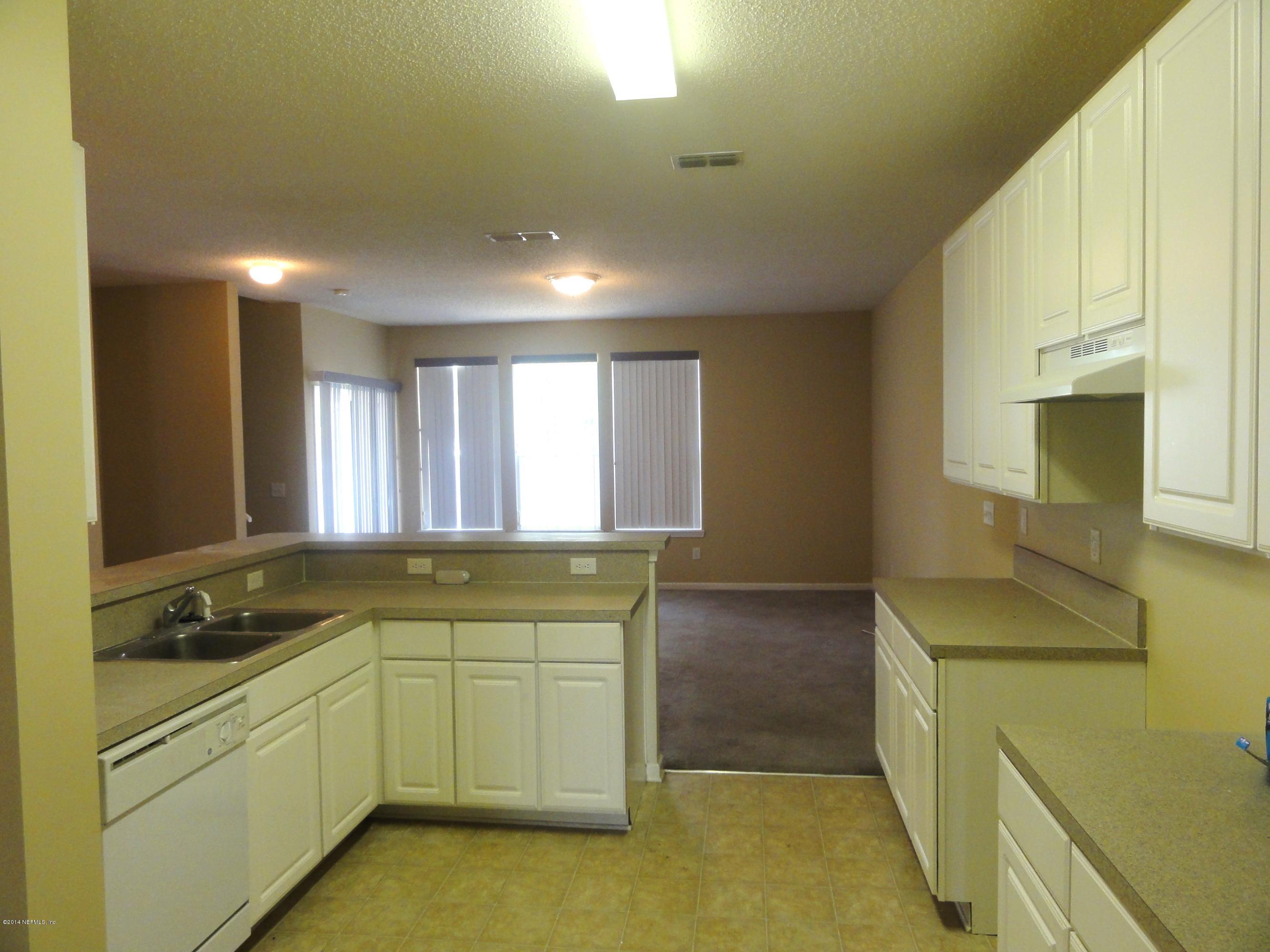 1143 Lee Road Jacksonville, FL 32225 - Photo 3 of 14 Kitchen (2)