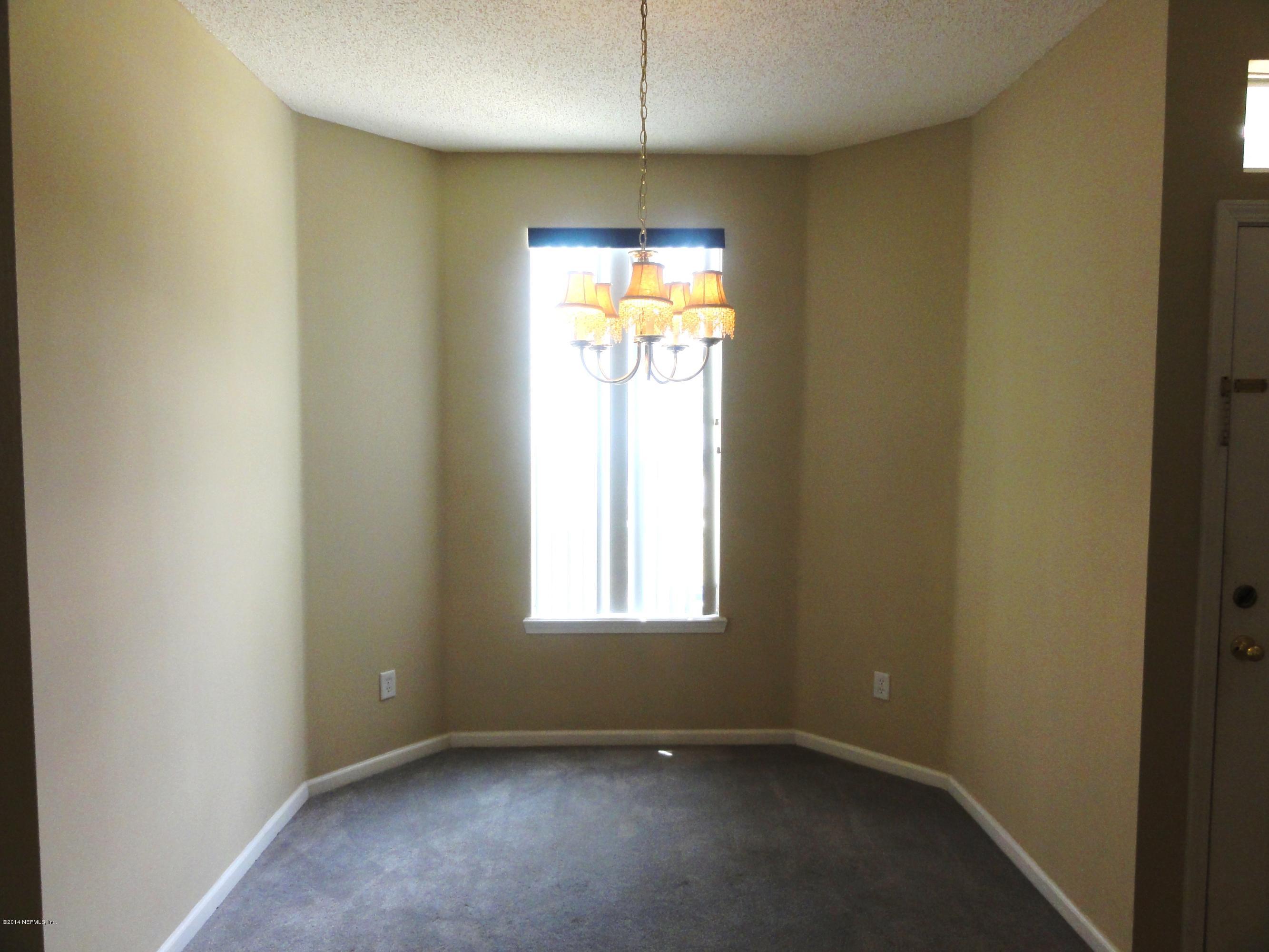 1143 Lee Road Jacksonville, FL 32225 - Photo 6 of 14 Dining Room 2