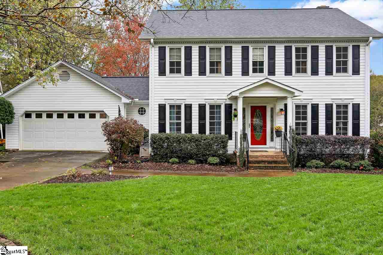 605 Spring Meadow Way Simpsonville, SC 29680 - Photo 2 of 36 Gallery Image 2