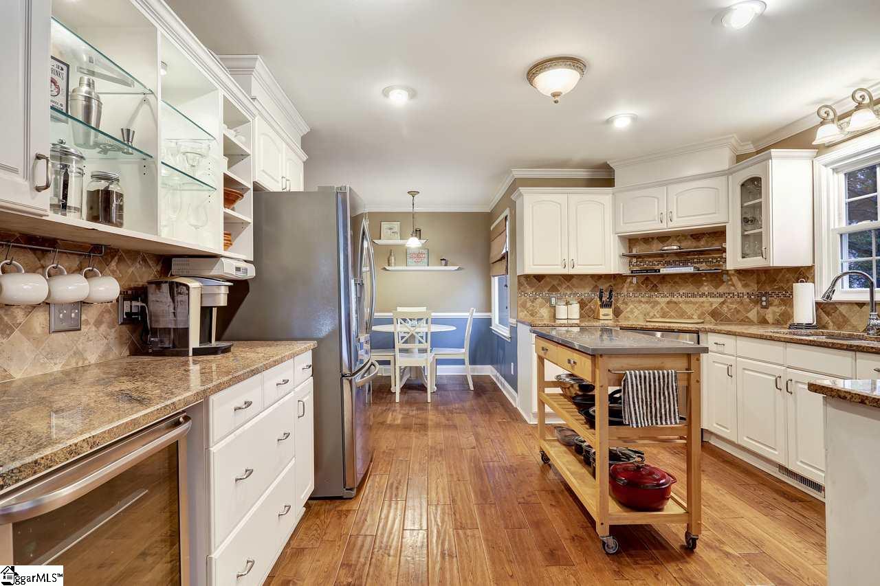605 Spring Meadow Way Simpsonville, SC 29680 - Photo 13 of 36 Gallery Image 13