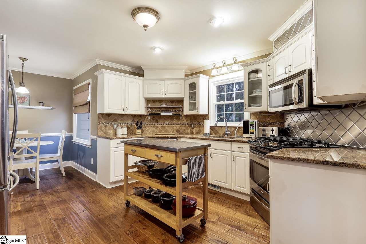 605 Spring Meadow Way Simpsonville, SC 29680 - Photo 15 of 36 Gallery Image 15