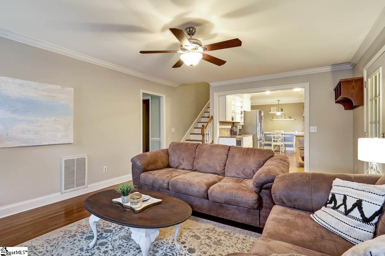 605 Spring Meadow Way Simpsonville, SC 29680 - Photo 10 of 36 Gallery Image 10