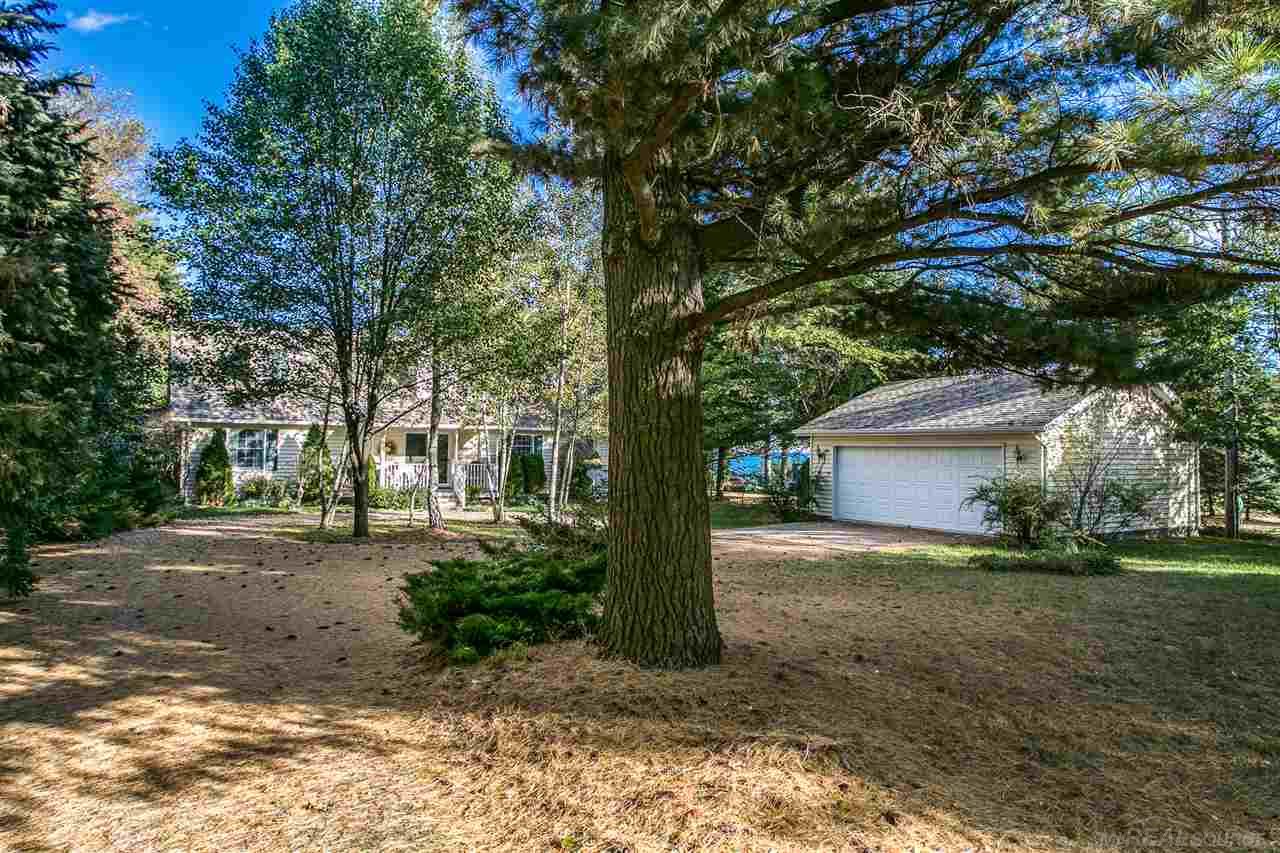2553 Lakeshore Road Applegate, MI 48401 - Photo 6 of 39 Deep parcel
