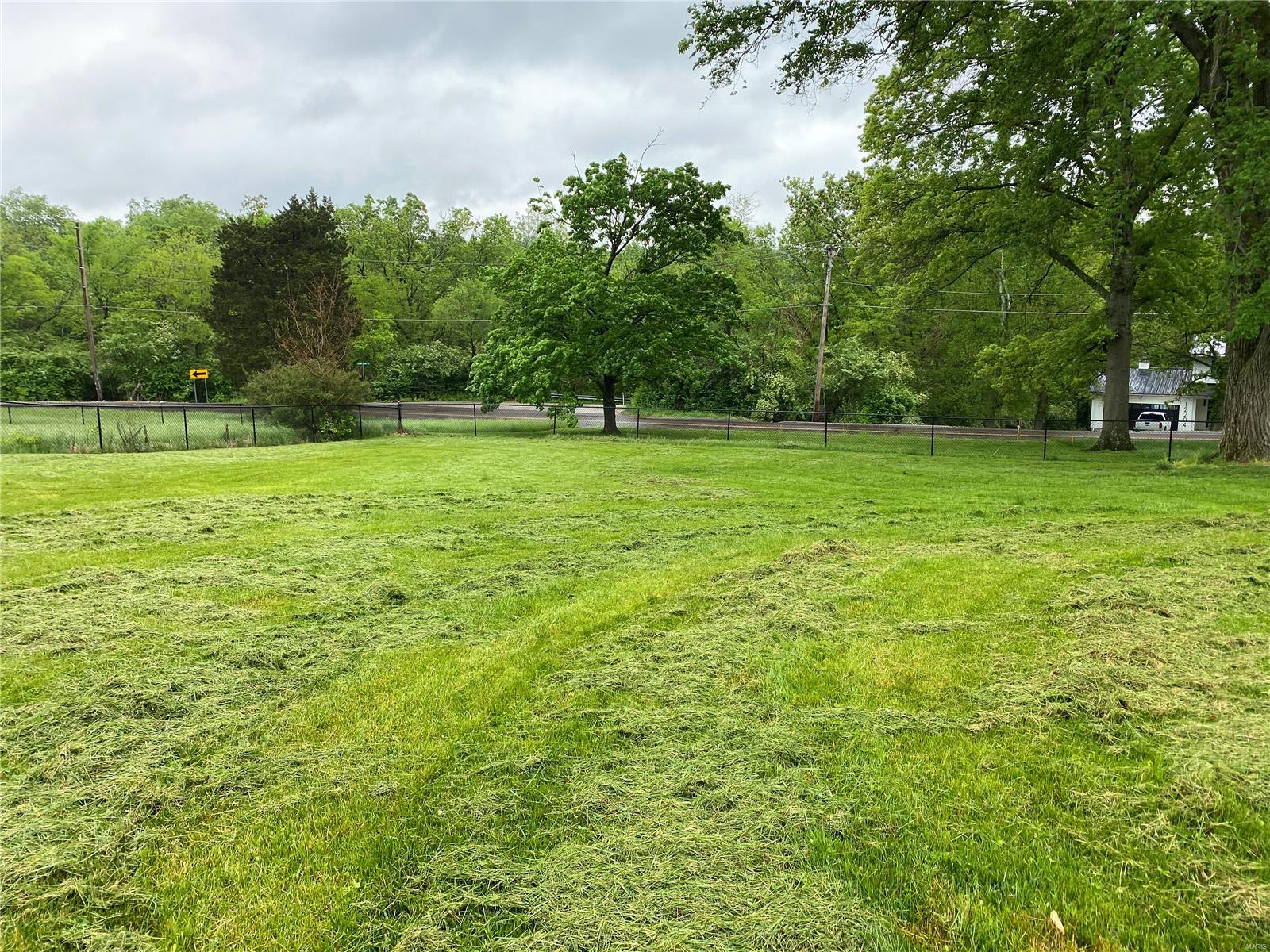 12203 Robyn Road St. Louis, MO 63127 - Photo 2 of 4 Gallery Image 2