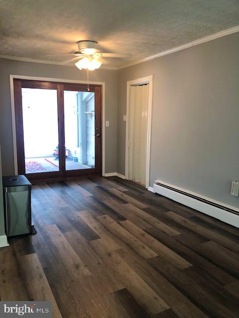 7914 Elizabeth Road Pasadena, MD 21122 - Photo 16 of 29 DINING ROOM