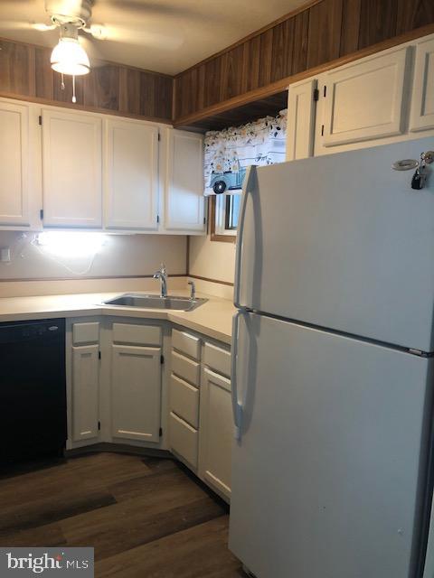 7914 Elizabeth Road Pasadena, MD 21122 - Photo 17 of 29 KITCHEN