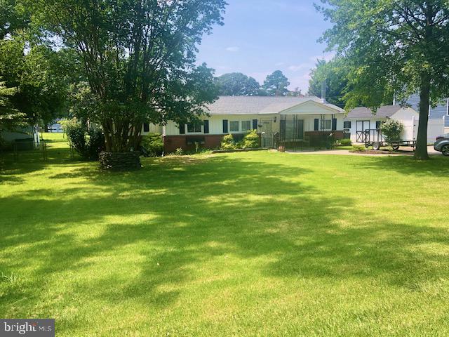 7914 Elizabeth Road Pasadena, MD 21122 - Photo 2 of 29 AWESOME CURB APPEAL