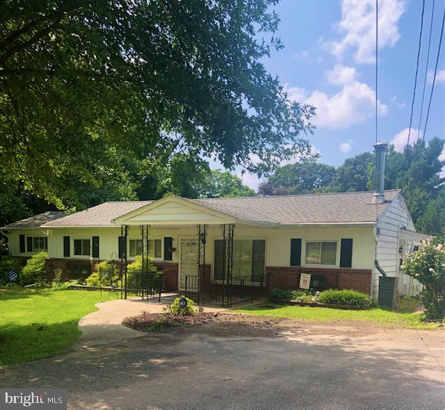 7914 Elizabeth Road Pasadena, MD 21122 - Photo 5 of 29 Gallery Image 5