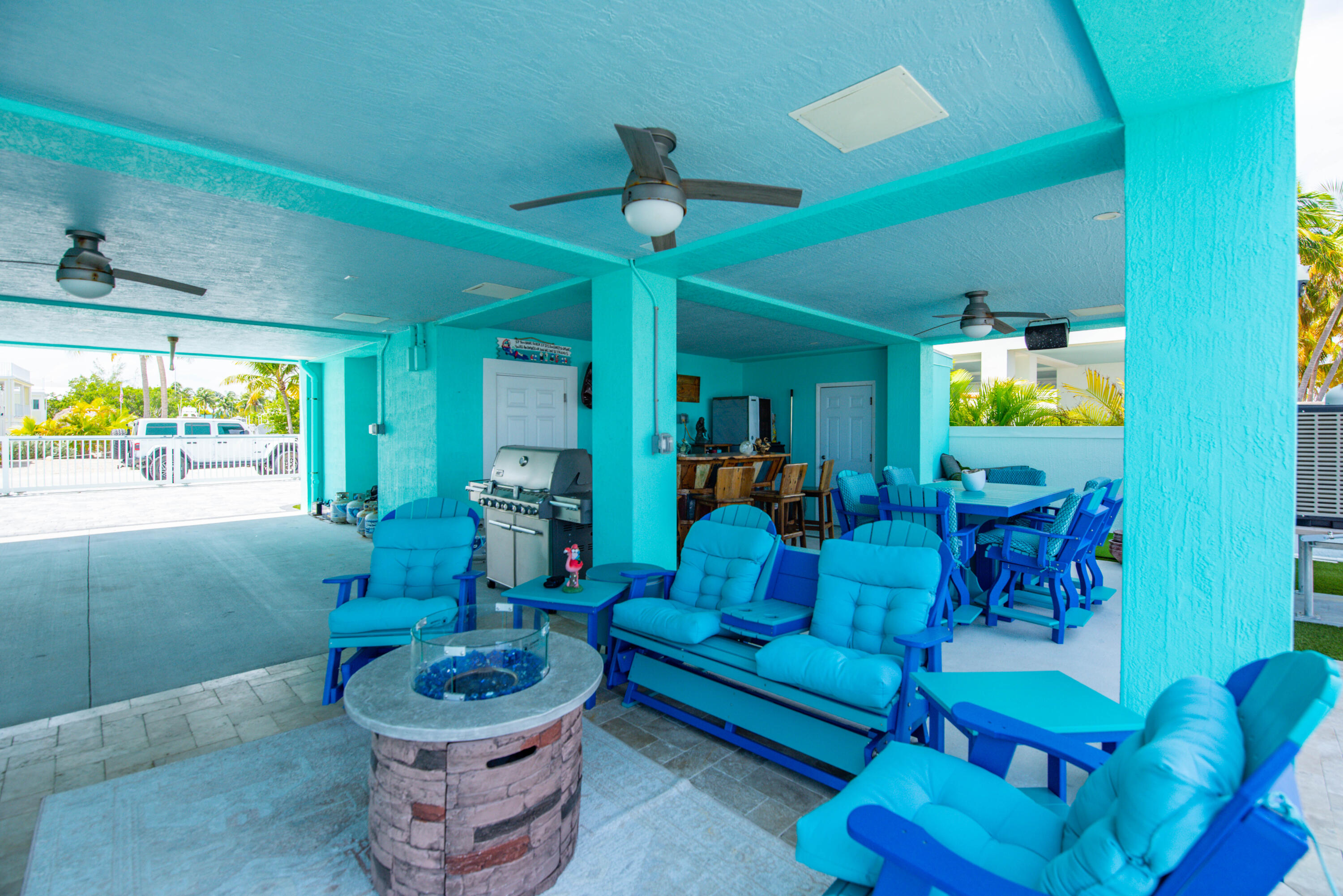 747 La Fitte Road Summerland Key, FL 33042 - Photo 42 of 103 a living room with furniture and a large window