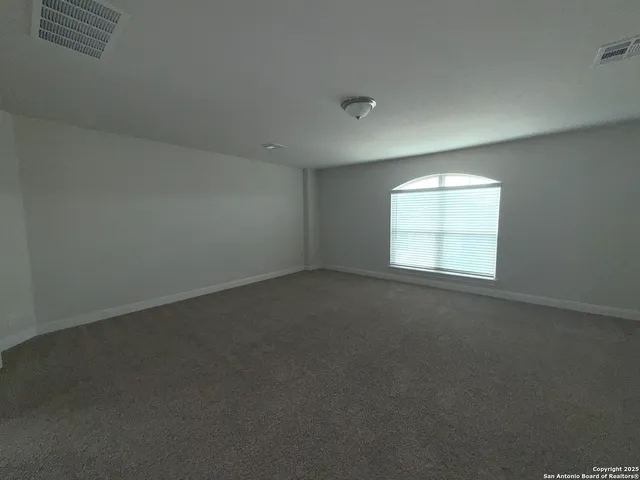 $2,895 | 27610 Falls Cove, Boerne, TX 78015