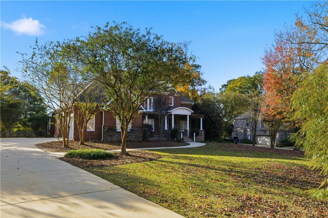 2507 Stonybrook Road Opelika, AL 36804 - Photo 3 of 50 Gallery Image 3