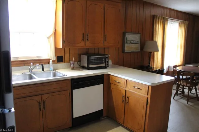 $230,000 | 184 Deer Haven Road, Sparta, NC 28675