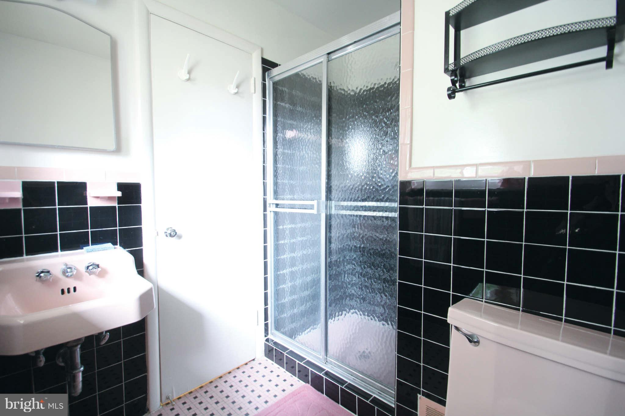 2413 Spencer Road Silver Spring, MD 20910 - Photo 12 of 30 Bath