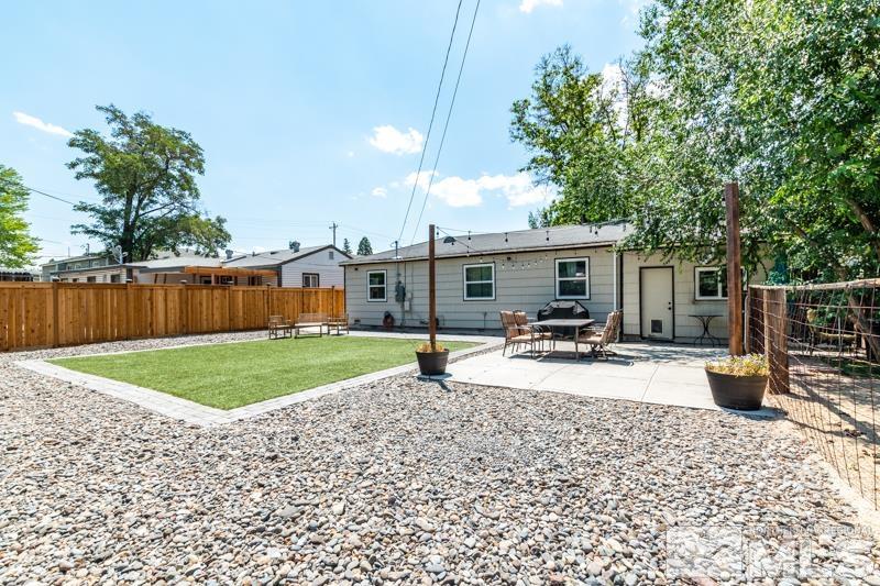 1705 Grandview Avenue Reno, NV 89503 - Photo 4 of 20 Photo 4