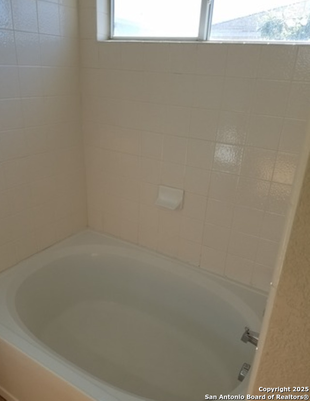 8130 Sandbar Point San Antonio, TX 78254 - Photo 18 of 22