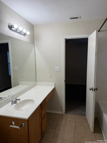 $1,495 | 8130 Sandbar Point, San Antonio, TX 78254