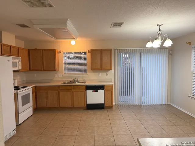 $1,495 | 8130 Sandbar Point, San Antonio, TX 78254