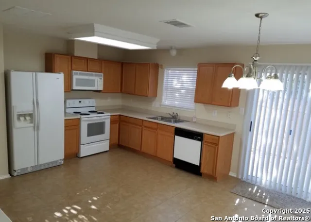 $1,495 | 8130 Sandbar Point, San Antonio, TX 78254