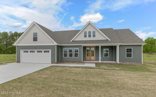 $475,000 | 1301 Lynch's Corner Road, Elizabeth City, NC 27909