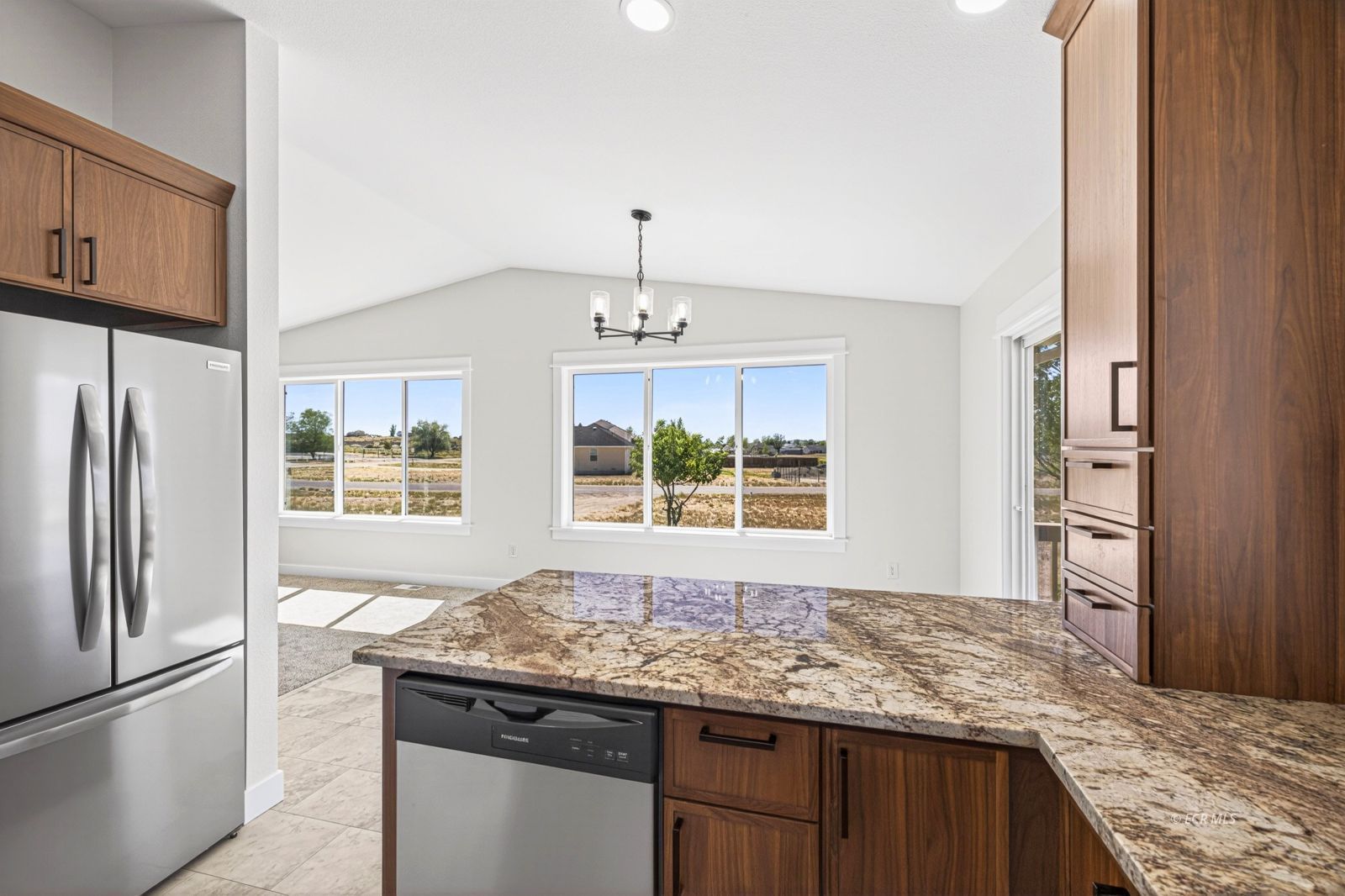 412 Edgebrook Way Spring Creek, NV 89815 - Photo 11 of 47