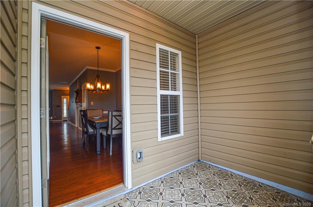 5699 Stafford Road Charlotte, NC 28215 - Photo 22 of 23 a view of livingroom with furniture