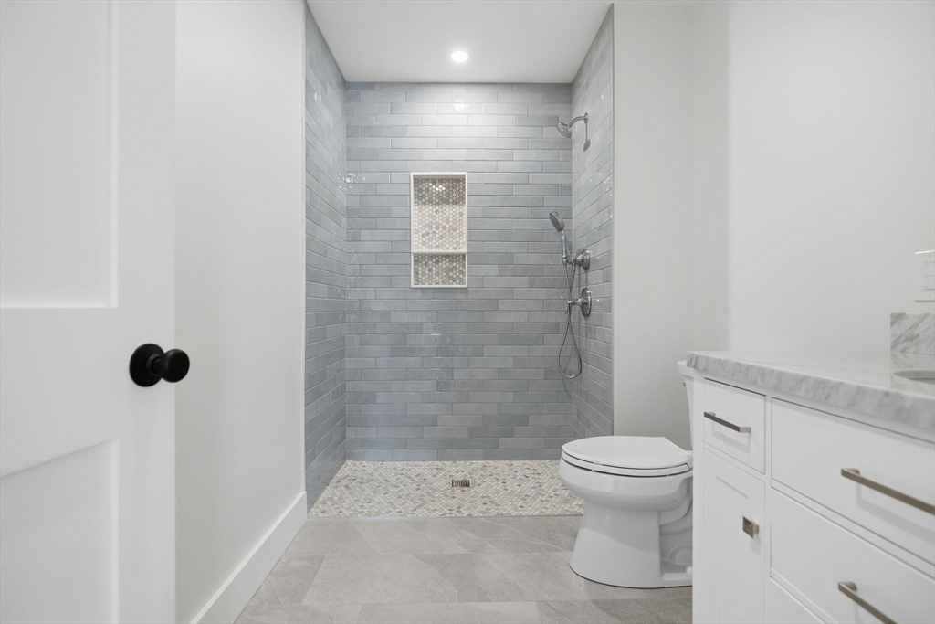 15 Mayflower Road Winchester, MA 01890 - Photo 32 of 39