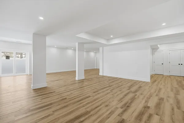 $3,425,000 | 15 Mayflower Road, Winchester, MA 01890