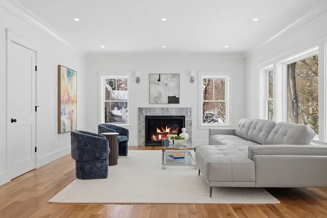 $3,425,000 | 15 Mayflower Road, Winchester, MA 01890