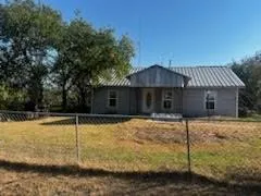 $89,999 | 1099 Fm 339 Street South, Groesbeck, TX 76642