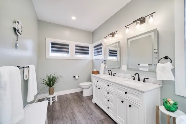 $820,000 | 10201 Opal Ridge Drive, Onekama, MI 49675