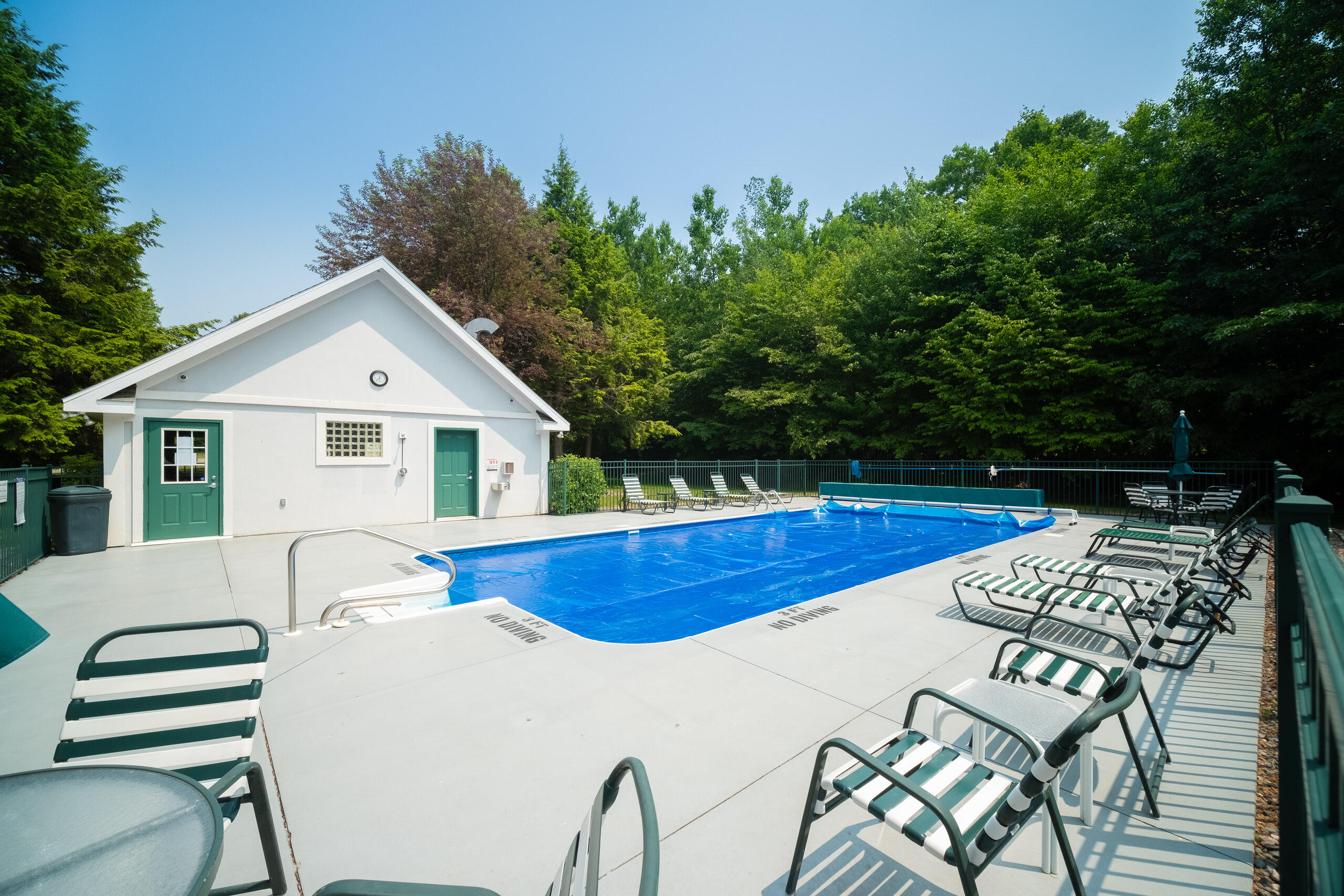 10201 Opal Ridge Drive Onekama, MI 49675 - Photo 75 of 88 Association pool house
